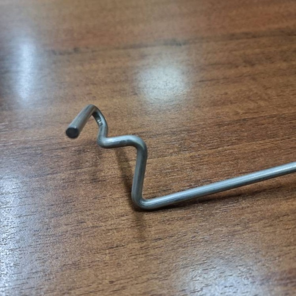 podstavka-cink-v-ekonompanel-dlya-golovnyh-uborov-dlina-280-mm-vysota-210-mm-diametr-150-mm_03