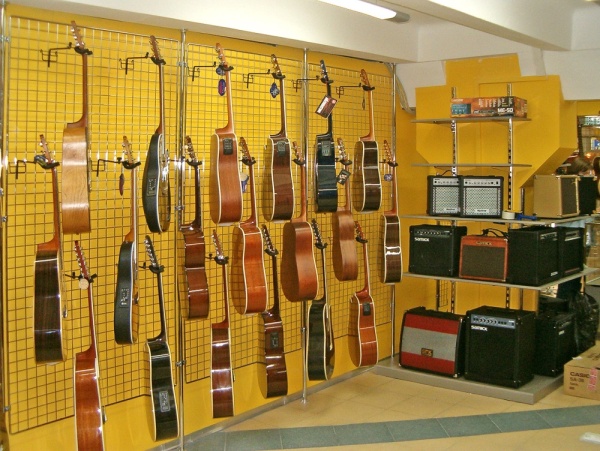 reshetka-hromirovannaya-razmer-1-5-0-6m-vneshnij-prut-7-5mm-vnutrennij-prut-3-5mm-art-sl150-60_03